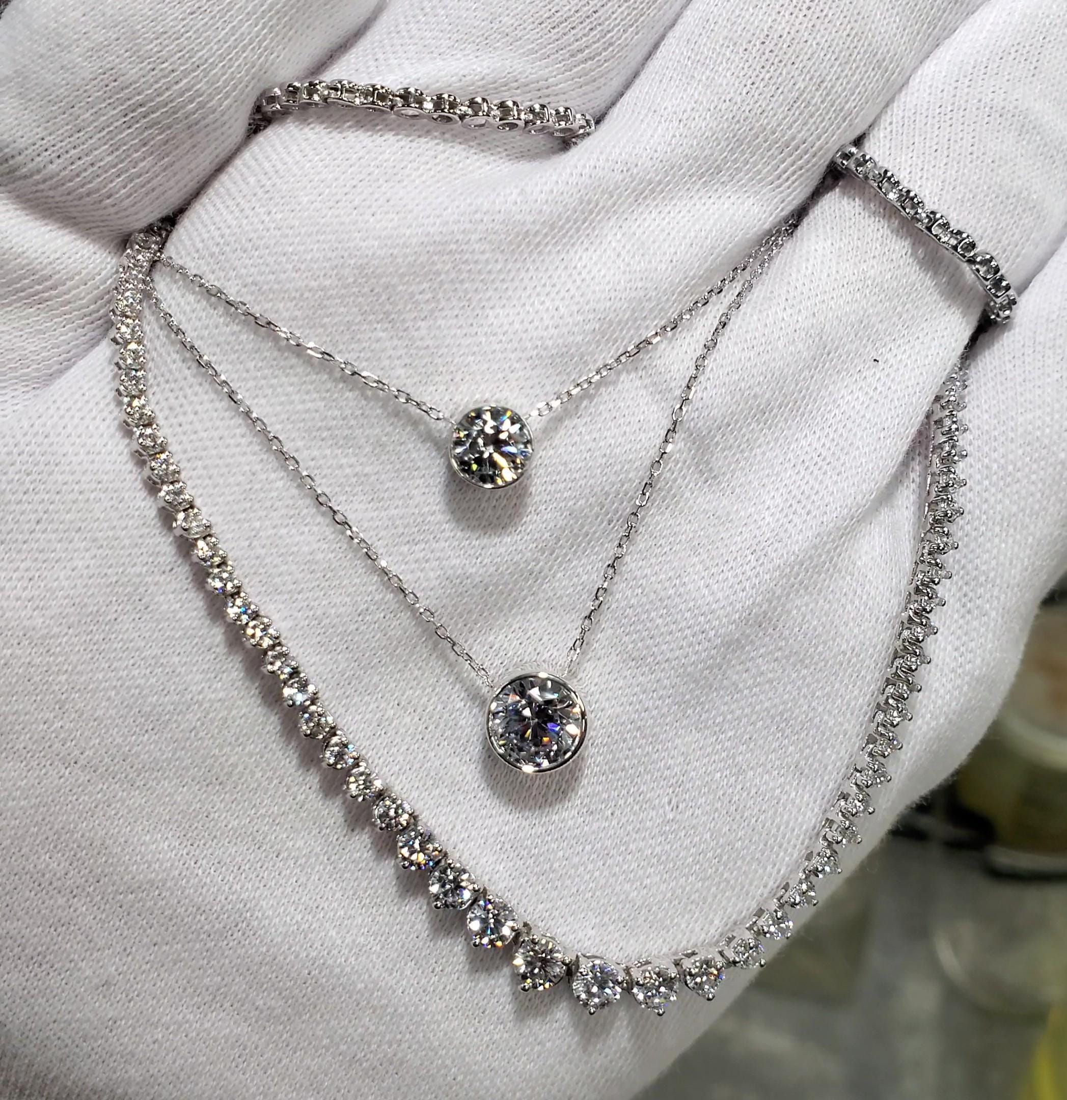 Pendentif Solitaire En Argent Sterling Avec CZ Pendentif Solitaire En Argent Sterling Avec CZ