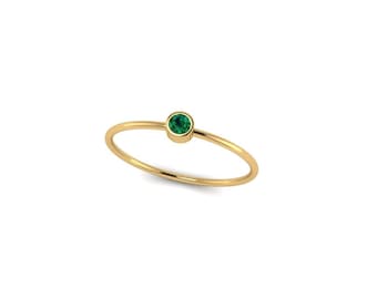 Gold Emerald Ring Solo Bezel Set White Gold, Rose Gold ,Wedding,Anniversary,Engagement,Stackable, Minimalist,Fashion, Dainty, May Birthstone