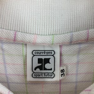 COURRAGES spellout logo polo tee image 3