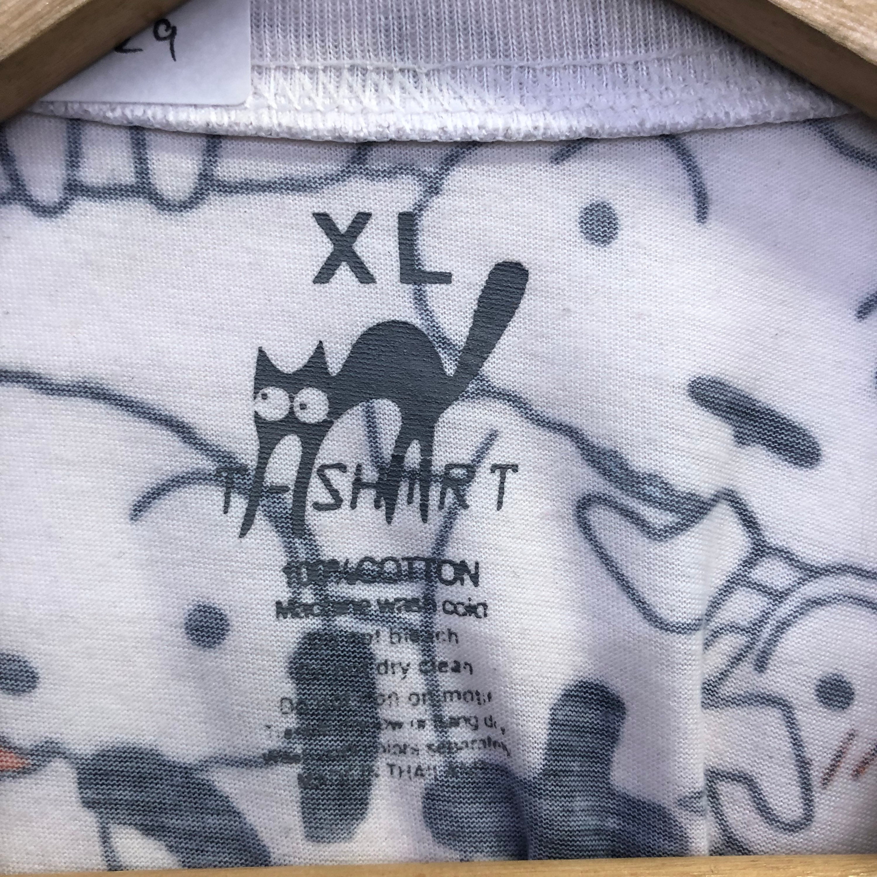 T-shirt Shin-chan Et Le Train - Crayon Shin-chan - Design Imprimé - Coupe Classique - 100% Coton - Manches Courtes