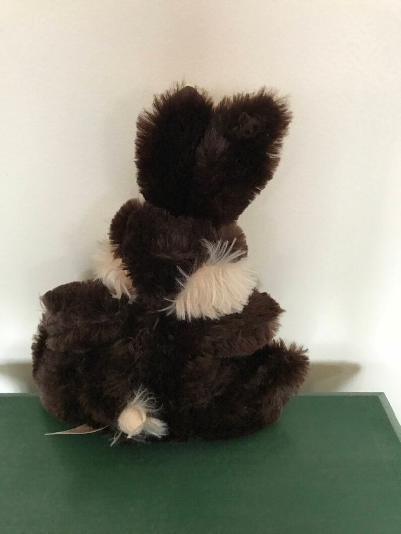 dan dee chocolate scented bunny