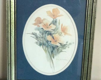Beautiful Print/Painting Of Bouquet Of Peach In Oval Shaped Setting In Gold/Black Frame* 11-5/8" T X 9-5/8" W* Signed**