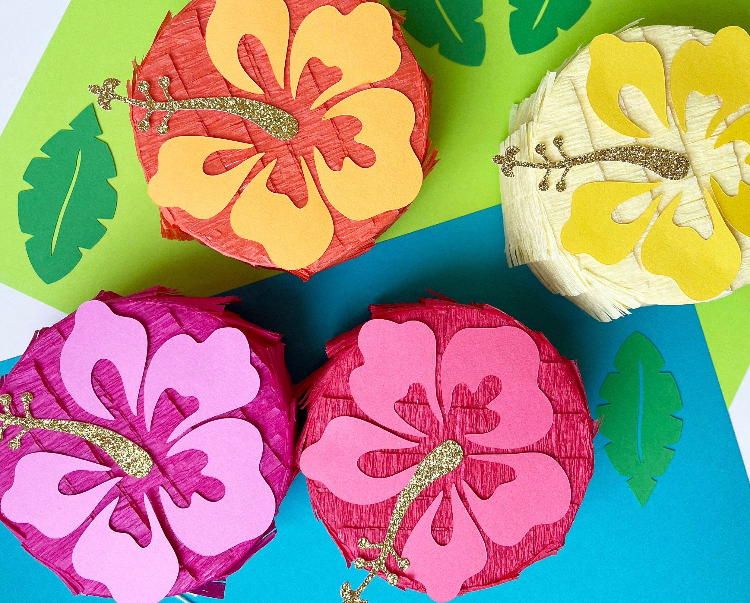 Hisbiscus Flower Mini Pinata Set of 4 Summer Luau Party Favors