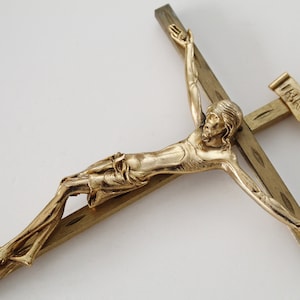 15&quot; Tall Vintage Catholic Home Wall Mount Cimabue Inspired All Metal Crucifix