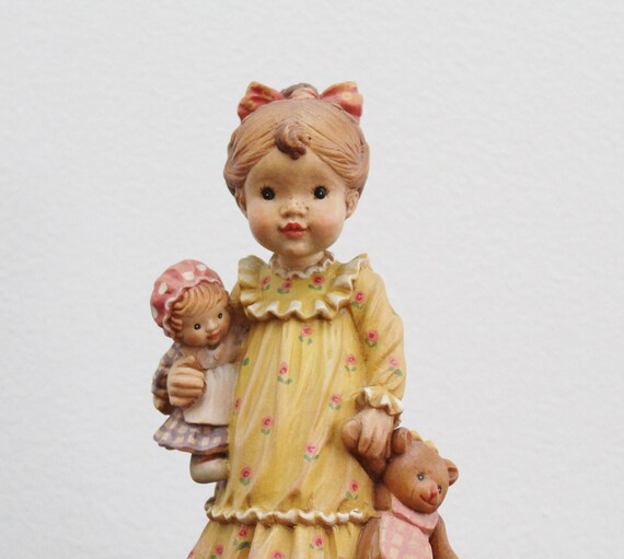 アンリ人形 ANRI サラ・ケイ　17.5㎝　 【Night Night】 ANRI アンリ Nightie Night 木彫り人形 サラ・ケイ 17cm Amazon