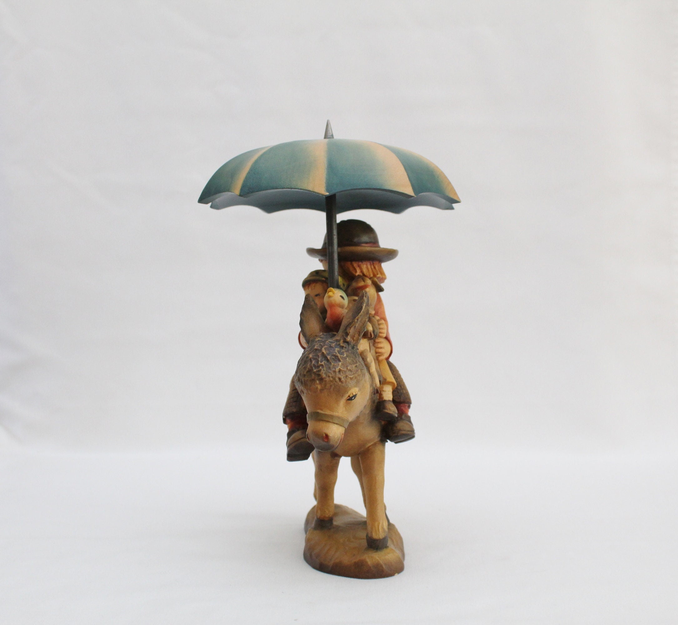 アンリ人形 ホアン・フェランディス Riding trough the rain