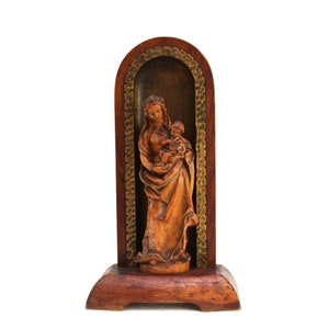 Anri Madonna - Etsy