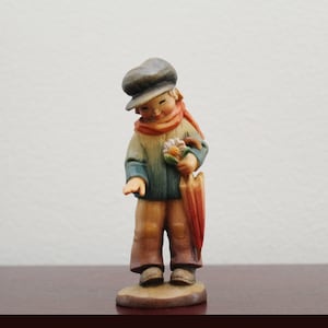 Excellent 4&quot; ANRI Juan Ferrandiz &#39;My Friend&#39; Hand Carved Wood Figurine | ANRI Club Nr. 2 | Made in Italy