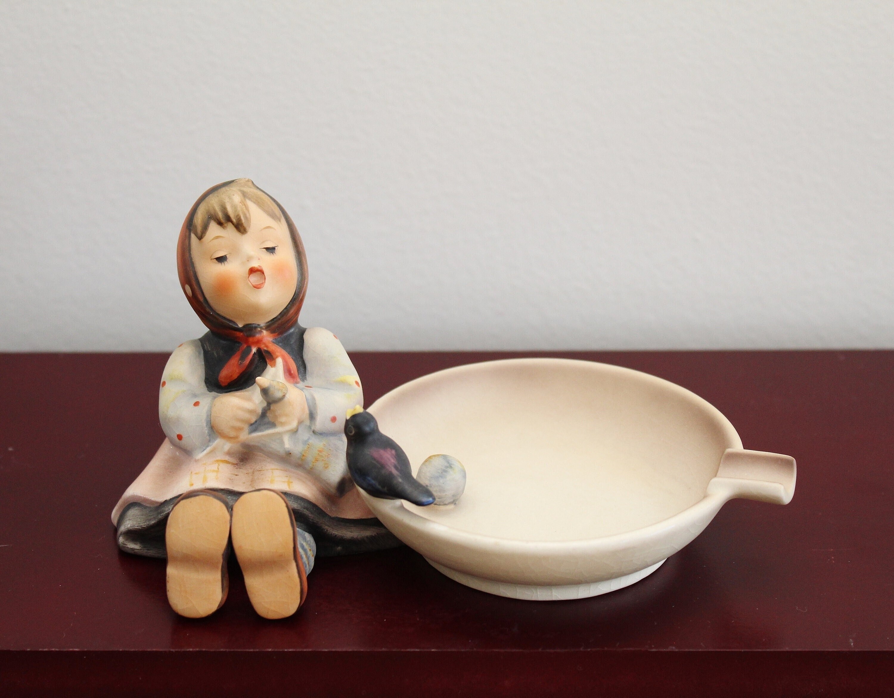 Goebel ゲーベル　フンメル　THOUGHTFUL 本を読む少年 フンメル人形 ゲーベル THOUGHTFUL Bookworm ブックエンド