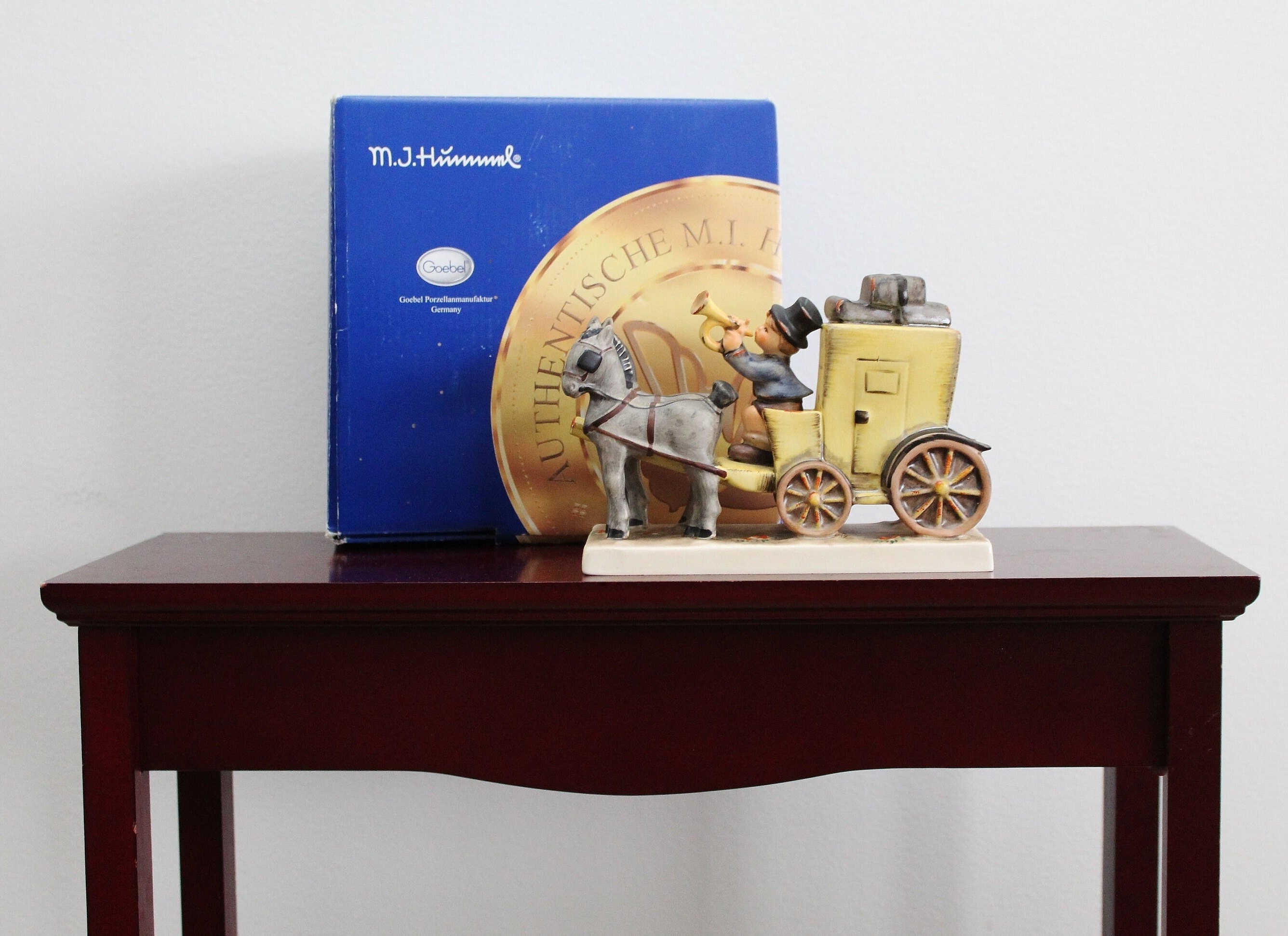 Very Nice in Original Box 4 1/2