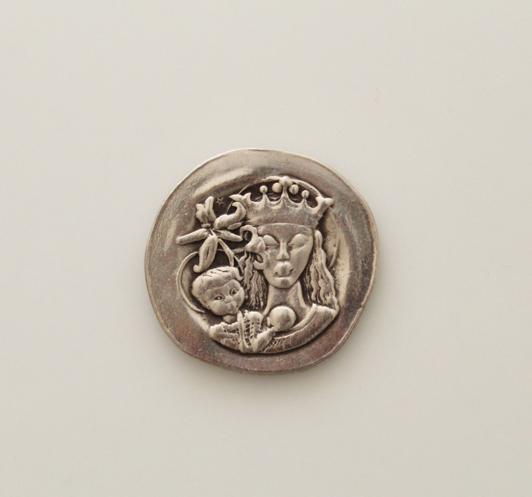 1-3/8" French Silver Virgin Mary Madonna Medal | Boar's Head Hallmark ...