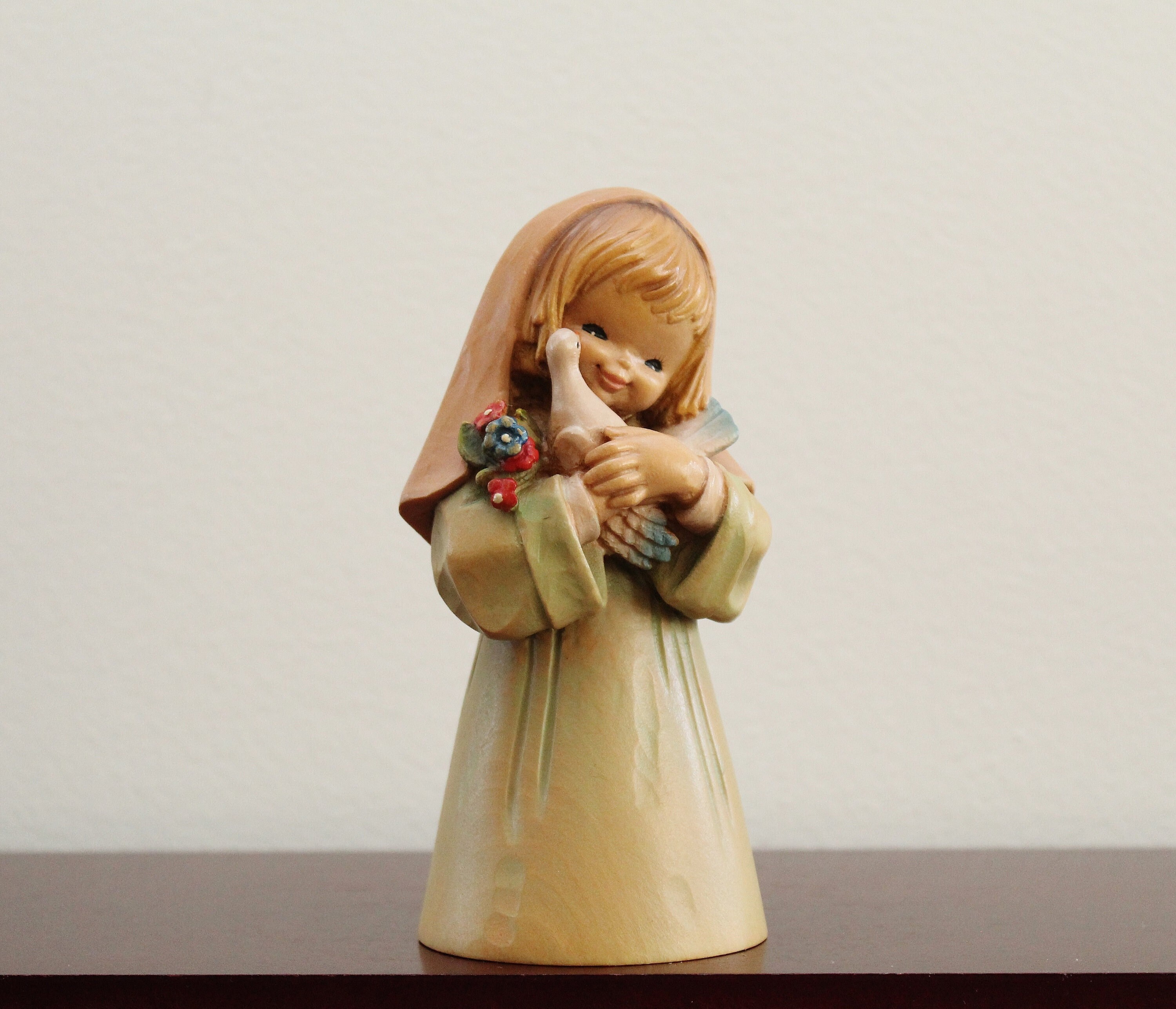 アンリ人形　ANRI サラ・ケイ　10㎝　　　　　　　　　　【Sweeping】 ANRI アンリ サラ・ケイ 【Sweeping】10㎝ アンリ人形 木彫り