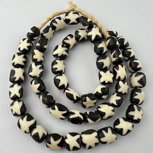50 African Trade Kenya Bone Beads. Batik Star Tribal Bone Beads. AB-89