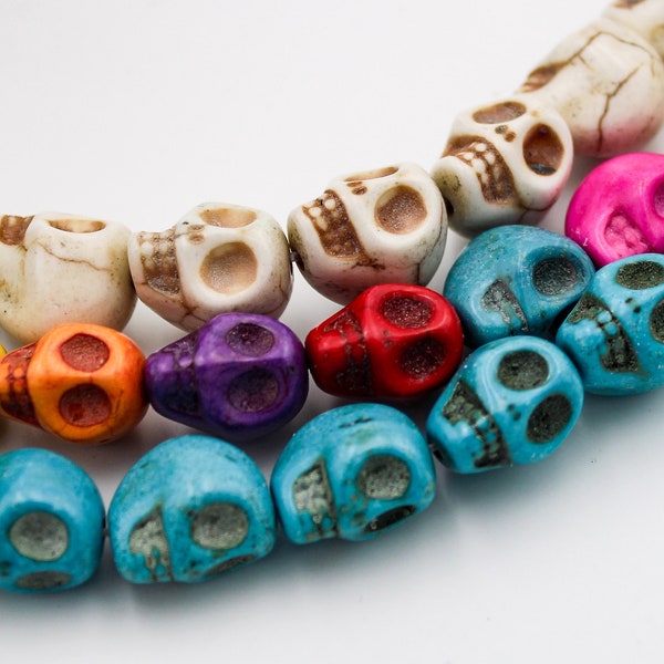 30 Howlite Skull Beads. 12mm Gemstone Skull Beads. SKULL-3