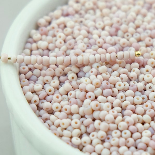 125 grams Antique Cheyenne Pink Seed Beads. 1/4 lb. Size 9 Czech Seed Beads. CZ-999