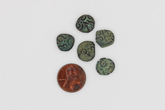 Ancient Copper Coin. Old Copper Token From India. TB-2195 