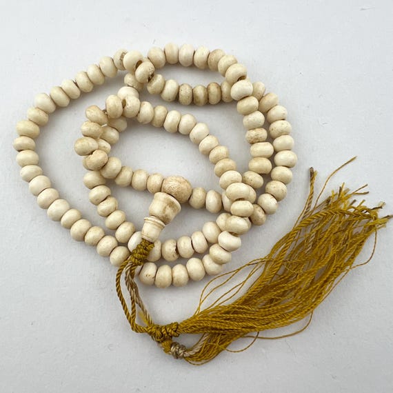 8 mm Real Horn Bone Craft Beads Strand White Thin Round Jewelry Making Accessory 8 mm Real Horn Bone Craft Beads Strand White Thin Round Jewelry Making Accessory