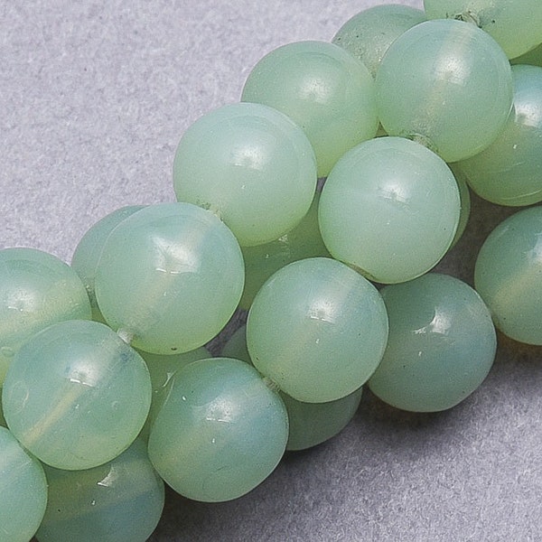 200 Handmade Green Beads. 7mm Organic Lampwork Beads. SG-44