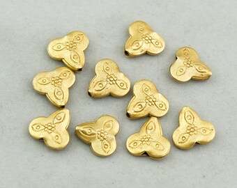 10 Antique Gold Triangle Beads.  12mm Matte Gold Eye Beads. FMB-45