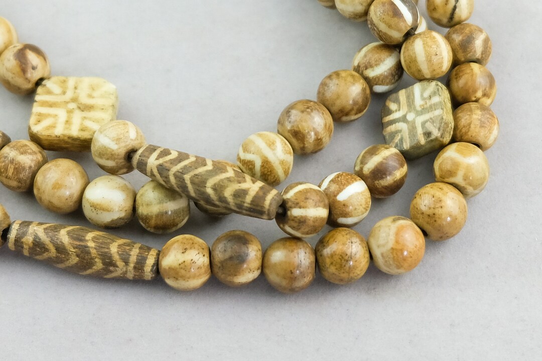 ANCIENT BEADS DICTIONARY 古珠詮 ANCIENT BEADS DICTIONARY 古珠詮