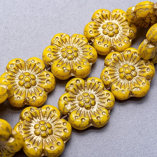 10 Czech Anemone Flower Glass Beads. 14mm Yellow with Gold Inlay Czech Flower Beads. CZ-448