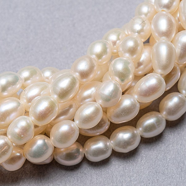 Natural Pearl Beads. 3.5mm Old Stock Freshwater Rice Pearl Beads. GM-421