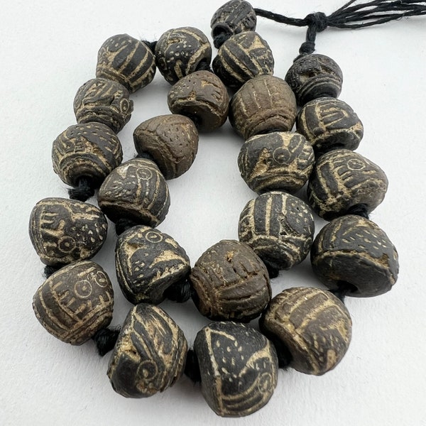 Ancient Spindle Whorls. Ecuador Pre Columbian Clay Spindle Whorl Beads. TB-3511
