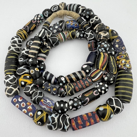80 Antique Venetian Beads From Mali. African Trade Beads. TB-4677