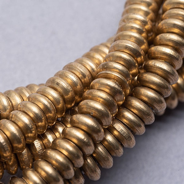 400 Golden Brass 4mm Disc Rondelle Beads. MB-240-BR