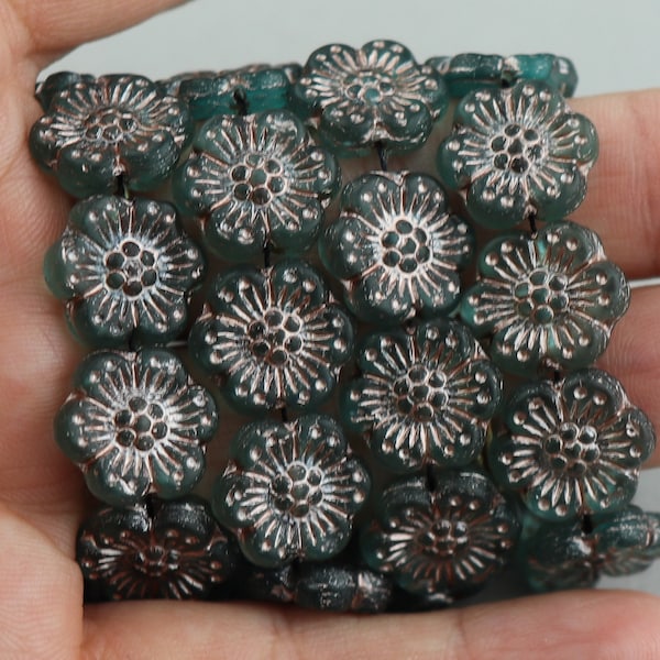 10 Czech 14mm Teal Anemone Flower Glass Beads. Daisy Czech beads. CZ-527