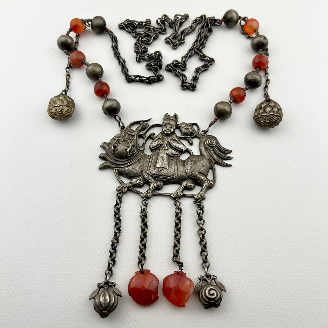 Antique Chinese Quilin Qing Dynasty Amulet Silver Necklace Made of