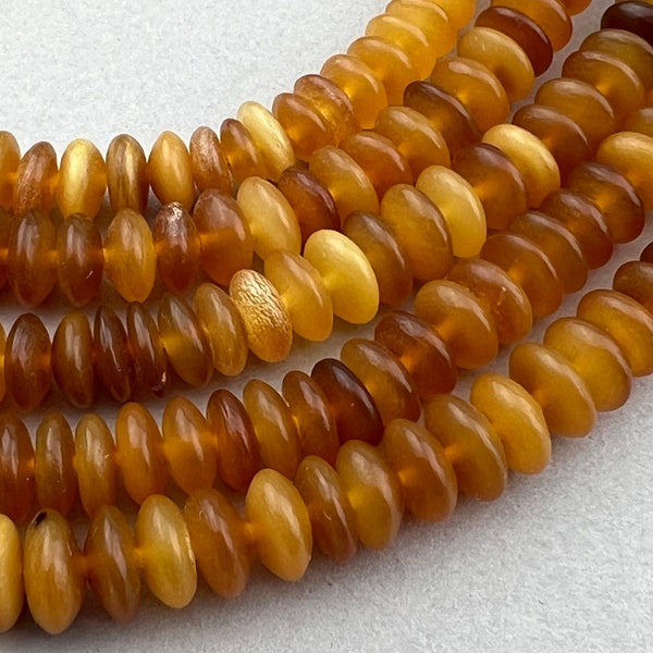 105  Natural Horn Beads. 8mm Round Recycled Golden Horn Beads. HORN-10