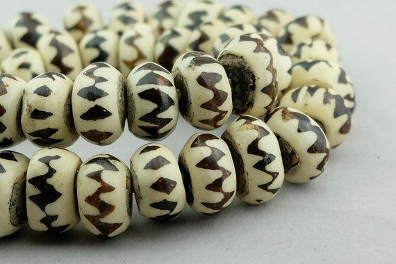 African Large Zig-zag Bone Beads From Kenya .tribal Ethnic