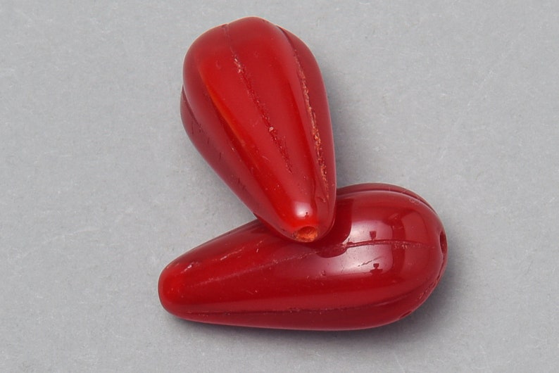 12x24mm Czech Red Teardrop CZ-11 4 Melon Fluted Teardrop Bead