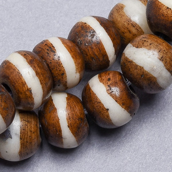 28 Brown White Bone Beads. 10mm Handmade bone beads. BSS-65