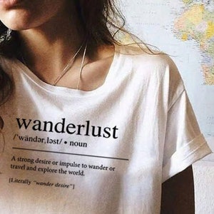 Camiseta viajera para mujer Wanderlust