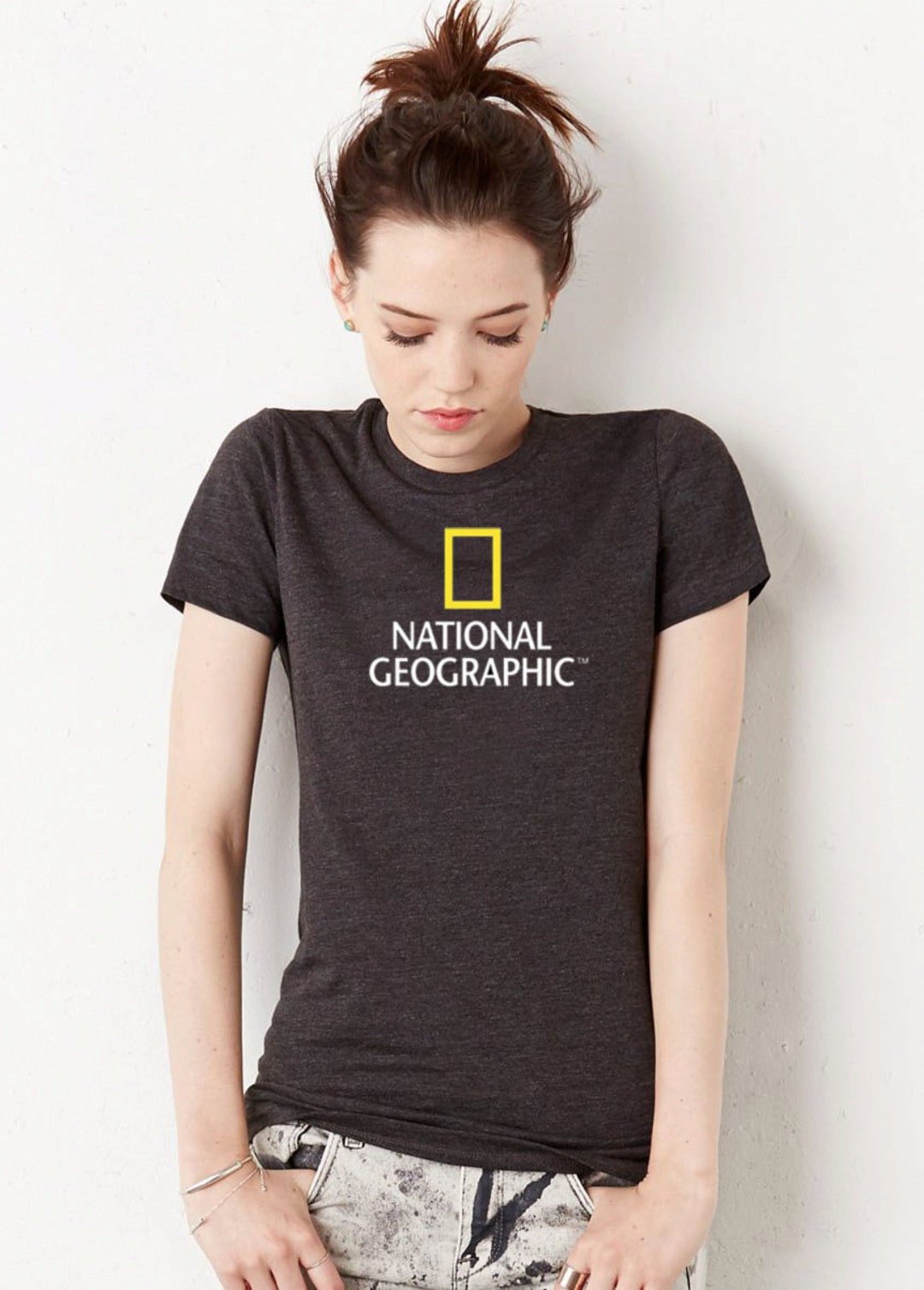 【NATIONAL GEOGRAPHIC】EXPLORE CONCEPT GRAPHIC T-SHIRT Unisex EXPLORE Graphic Short Sleeve Tee - L/BEIGE