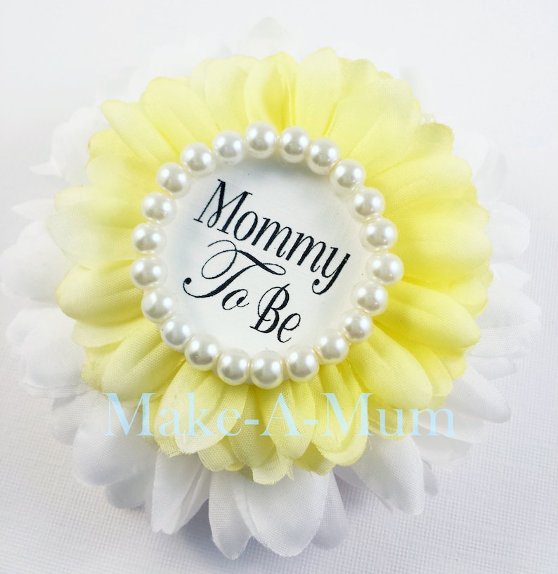 baby shower favor Yellow Baby Shower corsage Baby Girl,Grandma to Be Pin Yellow and White Mommy To Be Pin dUETTEpEARLmTB