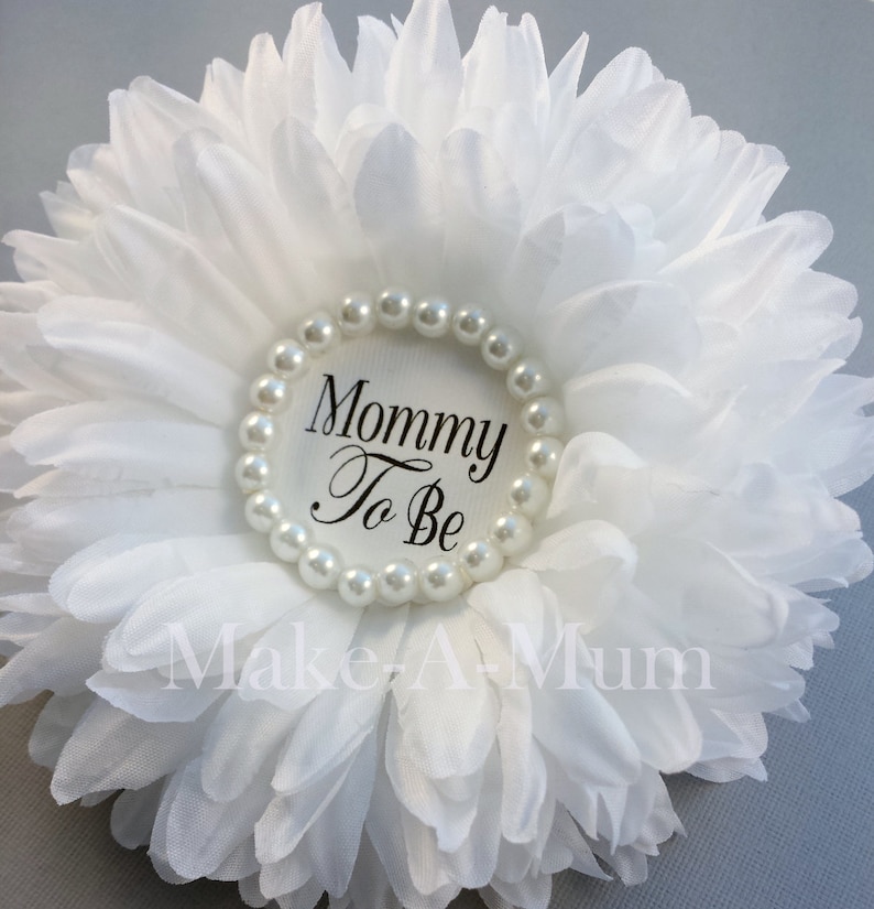 Large Gender Neutral Peony White Mommy to be Pin baby shower favors Baby Shower corsage Announcement, Grandma to Be Pin Baby reveal