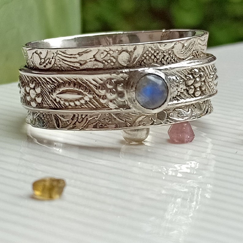 Rainbow Moonstone Spinner Ring*Sterling Silver Ring*Meditation Ring*Moonstone Ring*Band Ring*Boho Ring*Fidget Ring*Christmas Gift Ring