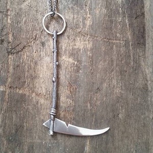 Pendentif Faux, Gothique collier