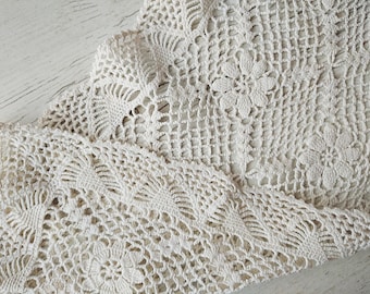 Crochet Doily Long Vintage Table runner Rustic Lace Crocheted dresser cover scarf Crochette tablecloth Ruffled doilies Farmhouse cottage