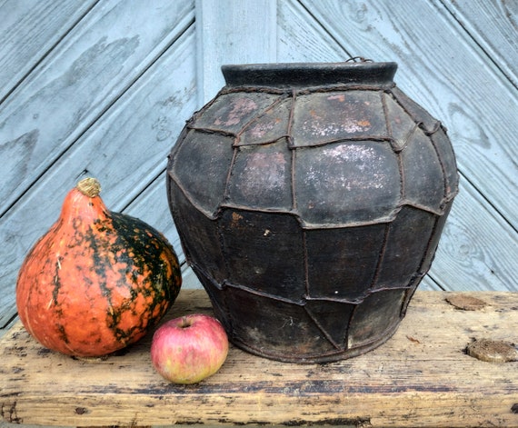 Vintage clay pot Antique crock vase Primitive pottery decor Ceramic jug Country home decor Farmhouse antiques Rustic home decor pitcher