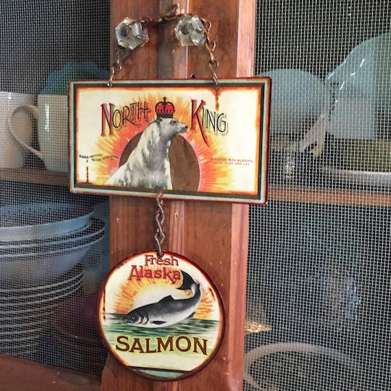 VINTAGE METAL Sign Cabin Decor, BEAR Art, "North King Salmon" Home Wall Decor, Historic Art Label. PASTin®, metal signs