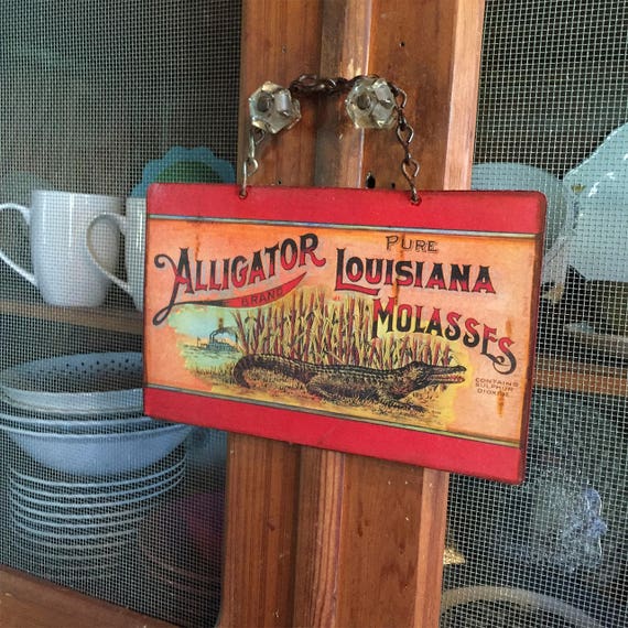 VINTAGE METAL SIGNS  "Cajun Swamp "Alligator" Home Wall Decor, vintage can label reproduction. PASTin®