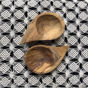 Olive Wood Round Bowl | Tear Shape Ring Tray | Jewellery, earrings Dish | Small Wooden Salt Plate, Rustic Vegan Tapas Olives Snack Holder