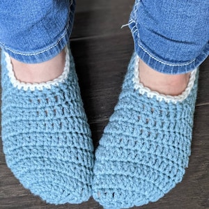 Crochet Slipper Socks: Handmade Blueberry Blue, Women&#39;s Cozy Shoes