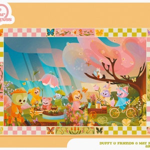 Könnte beinhalten: Eine farbenfrohe Illustration der Disney-Charaktere Duffy und seine Freunde, die einen Frühlingstag in einem Garten voller Blumen genießen. Die Charaktere sind in Pastellfarben gekleidet und von blühenden Blumen und Schmetterlingen umgeben. Der Text "Duffy & Friends May Flowers Art Print" befindet sich am unteren Rand des Bildes.