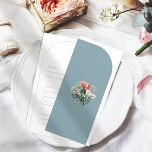 Florale Hochzeitsmenükarten - Staubblaue Hochzeitsmenüs - Hochzeitsmenü - Personalisierte gedruckte Menüs