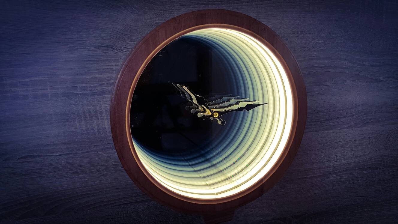 Infinity Mirror Wall Clock Infinity Effect Led Clock Etsy